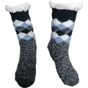 Huissokken - Warme wintersokken - Thermo - Gevoerd - Uniseks - Kleur Zwart/Wit/Blauw - Ruit patroon - Maat 39-46 - Antislip - Cadeau - Vaderdag - Moederdag - Kerst