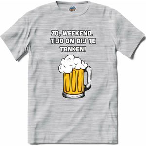 Zo weekend, bijtanken! - Bier kleding cadeau - bierpakket kado idee - grappige bierglazen drank feest teksten en zinnen - T-Shirt - Heren - Donker Grijs - Gemêleerd - Maat L