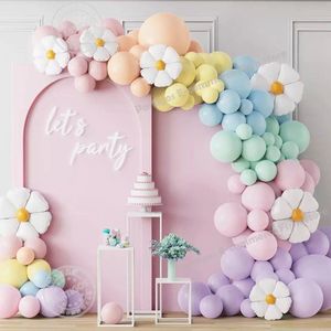 Luxe Ballonnenboog - Madelief ballonnen - Pastel kleuren - Verjaardag - Kinderfeestje