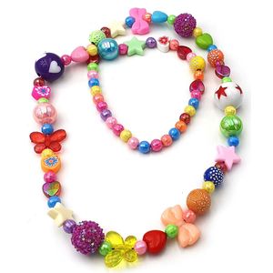 Vrolijke kinderketting kralenketting voor meisjes met hartjes, sterren, vlinders en verschillende kralen multicolor 60 cm