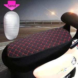 Scooter zadelhoes - Beschermhoes scooterzadel - Scooter zadelbescherming - Anti-kras scooterhoes - Zadelhoes tegen slijtage - Scooterzadel - cover universeel Elastische - scooter zadelhoes - Scooter accessoires zadel - Comfortabele scooterzadelhoes