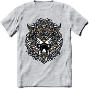 Tijger - Dieren Mandala T-Shirt | Geel | Grappig Verjaardag Zentangle Dierenkop Cadeau Shirt | Dames - Heren - Unisex | Wildlife Tshirt Kleding Kado | - Licht Grijs - Gemaleerd - S