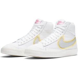 Nike Sneakers - Maat 38.5 - Vrouwen - wit/geel/zilver