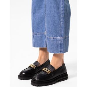 Sacha - Dames - Zwarte chunky loafers met goudkleurige chain - Maat 39