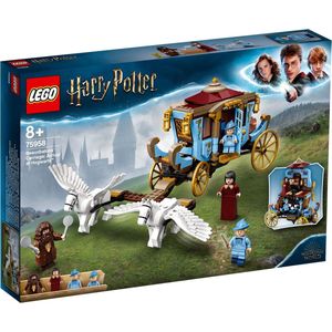 LEGO Harry Potter De Koets van Beauxbatons: Aankomst bij Zweinstein - 75958