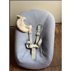 Newborn Hoes - Tripp Trapp geschikt voor Stokke Tripp Trapp Newborn Set - Perfecte Pasvorm - Beschermt je Stoel - Waterafstotende Voering - Makkelijk Wasbaar - Zacht Katoen - Licht blauw Wafelstof - handmate