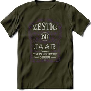 60 Jaar Legendarisch Gerijpt T-Shirt | Paars - Grijs | Grappig Verjaardag en Feest Cadeau Shirt | Dames - Heren - Unisex | Tshirt Kleding Kado | - Leger Groen - XXL