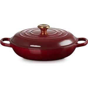 Le Creuset Braadpan Signature - Campagnard - Garnet - Ø 30 cm / 3,5L - Geëmailleerd Gietijzer - Ideaal voor Stoofschotels, Braadgerechten en Langzaam Koken