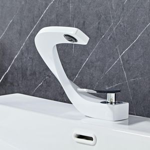 Badkamerwatervalkraan, wit massief messing enkele handgreep met mengkraan voor koud en warm water, toiletkaptafel, moderne badkuipgootsteenkraan