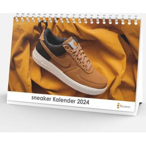 Bureaukalender 2024 - Sneaker - 20x12cm - 300gms