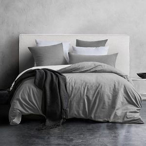 2-delige beddengoedset met ritssluiting, katoen, structuur vergelijkbaar met stonewashed linnen, inclusief 1 dekbedovertrek 135 x 200 cm en 1 kussensloop 80 x 80 cm, rookgrijs