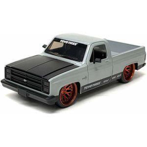 1985 Chevrolet C-10 pick-up modelauto 1:24