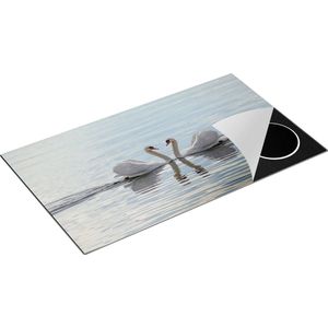 Chefcare Inductie Beschermer Zwanen Koppel op het Water - 90x55 cm - Afdekplaat Inductie - Kookplaat Beschermer - Inductie Mat