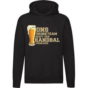 Handbal drinkteam | sport | bier | drank | zuipen | teamsport | kroeg | Unisex | Trui | Hoodie | Sweater | Capuchon | Zwart