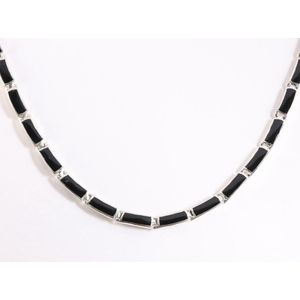 Zilveren collier met onyx