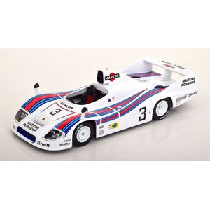 Het 1:18 gegoten model van het Porsche 936/77 Team Martini Racing Porsche System #3 van de 24H LeMans van 1977. De rijders waren J. Ickx en H. Pescarolo. De fabrikant van het schaalmodel is Werk83. Dit model is alleen online verkrij