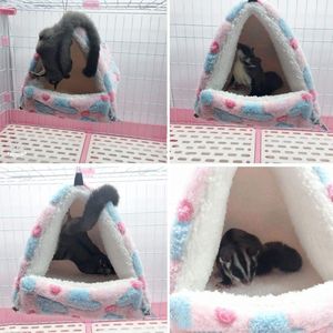 Kleine Dieren Knuffelgrot Cavia Knuffelbed Kussen Slaapgrot Nest Pluche Huis Hangmat voor Hamster Rat Knaagdier Fret Baardagaam Degu Roze M