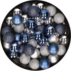 Kleine kunststof kerstversiering 40x stuks set en 3 cm kerstballen in het zilver en donkerblauw - Voor kleine kerstbomen
