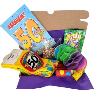 Cadeau box – Abraham – 50 jaar - Verrassing Pakket – Gif box – Grappig - Cadeau voor vrouw man – Kado – Sokken - Verjaardag cadeau – Geschenkdoos - 50 jarig feest - – Maat 41-45