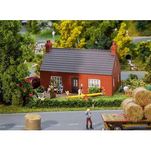 Faller - Bakstenen huis - modelbouwsets, hobbybouwspeelgoed voor kinderen, modelverf en accessoires