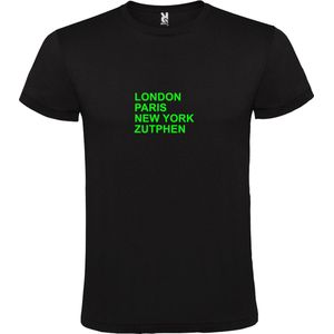 Zwart T-Shirt met “ LONDON, PARIS, NEW YORK, ZUTPHEN “ Afbeelding Neon Groen Size XL