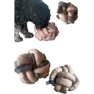 Snuffelbal voor honden in de kleuren taupe en antraciet, Maat 2. Hersenwerk voor honden. MadeByShuko. Snuffelbal - knoopbal - speelbal - snuffelmat - brainwork for dogs - hondenpuzzel - slowfeeder - snuffle ball - honden intelligentie speelgoed