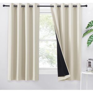 Korte beige ondoorzichtige gordijnen - set van 2 - 160 x 140 cm - verduisterend - thermogordijn - tegen kou - lichtbeige blackout curtains