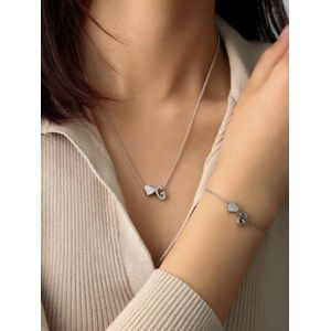 Initiaal Ketting & Armband set met Letter G Zilverkleurig - Met letter & Hartje! - Naam Ketting Cadeau - Geluksketting op Kaartje - Pax Amare