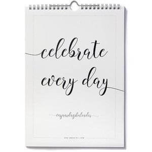 Verjaardagskalender geen jaartal zwart wit A4 staand volwassenen minimalistisch met quotes