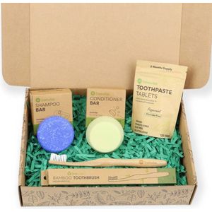 Plasticvrije Badkamer Geschenkdoos | Zero Waste | Duurzaam Cadeau | Eco Cadeauverpakking | Shampoo + Conditioner Bar | Bamboe Tandenborstel | Vegan | Tandpasta Tabletten | Plastic-Free Bathroom Gift Box