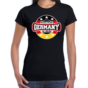 Have fear Germany is here t-shirt met sterren embleem in de kleuren van de Duitse vlag - zwart - dames - Duitsland supporter / Duits elftal fan shirt / EK / WK / kleding S