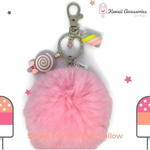 Kawaii Accessories by Kuroji - Sweet Tooth Marshmallow - Sleutelhanger Tassenhanger - Pompon - Swarovski elements - Kawaii style - handgemaakt