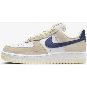 Nike Air Force 1 '07 - Sneakers - Unisex - Maat 42.5 - Coconut Milk/Wit/Buff Gold/Midnight Navy