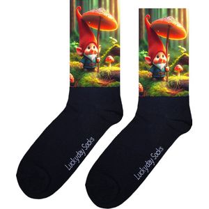 Kabouter paddenstoel - verjaardag cadeau - Moederdag - Vaderdag - opkikkertje - kerst cadeau sokken - valentijnsdag - Sokken waar je vrolijk van wordt - leuke sokken voor heren en dames - leuk cadeau - maat 37-44