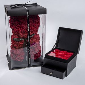 Swarovski Love Hart ketting en Rose Bear Dark Red - Sieradendoos - Geschenkset vrouwen - Cadeau voor vrouw - Verjaardag Cadeau vrouw - Geschenkdoos - Juwelen - Valentijn cadeautje voor haar - Giftset vrouw - Kerstcadeau - Cadeaudoos - Kado