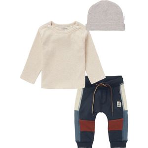 Noppies - Kledingset - 3 delig - Joggingboek Rochdale blauw met vlakken - shirt Natal oatmeal - Muts nevel Taupe - Maat 62