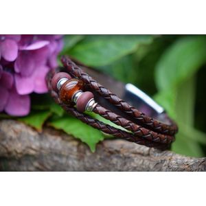 Urn-Crematie-as heren lederen armband-Handgemaakt!-Sieraad wordt voor u op maat gemaakt!- Bruin Lederen heren armband met crematie-as verwerkt in bedel van glas- crematie-as glas bedel-gekernd-Herinneringsarmband-Assieraad-Heren sieraad-As armband