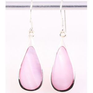 Grote druppelvormige zilveren oorbellen met roze parelmoer