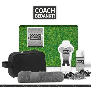 Geschenkset “Coach Bedankt!” - 4 producten - 800 gram | Toilettas - Cadeau - Man - Toernooi - Voetbal - Volleybal - Hockey - Handbal - Basketbal - Korfbal - Trefbal - Waterpolo - Rugby - Sport - Wedstrijd - Showergel - Giftset - Trainer - Grijs