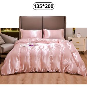 Nivard Satijnen Dekbedovertrek - Fleece Dekbedovertrek - Pluche - Dekbed - Deken - Inclusief Kussenslopen - Roze 135x200cm