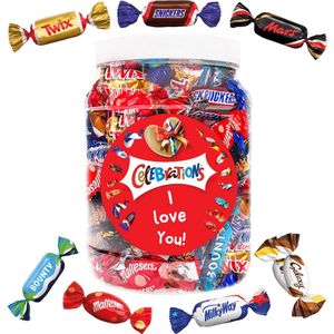 Mars Celebrations mega chocolademix met opschrift ""I Love You!"" - chocolade van Twix, Snickers, Mars, Bounty, Maltesers, MilkyWay & Galaxy - 580g