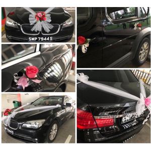 AUTODECO.NL - ROMA Trouwauto Versiering - Autodecoratie Bruiloft - Bloemen voor op de Auto Huwelijk - Bruidsauto Versiering - Bloemstuk met Zuignappen