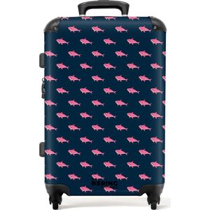 NoBoringSuitcases.com® - Koffer groot - Rolkoffer lichtgewicht - Blauw met roze haaien print - Reiskoffer met 4 wielen - Grote trolley XL - 20 kg bagage