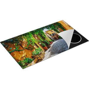 Chefcare Inductie Beschermer Straatje in Rome met Groene Planten - 89,6x51,6 cm - Afdekplaat Inductie - Kookplaat Beschermer - Inductie Mat
