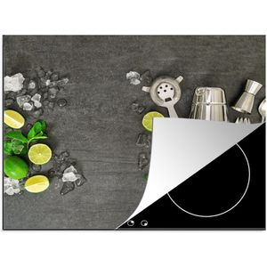 KitchenYeah® Inductie beschermer 65x52 cm - Cocktail shaker - IJsblokjes - Fruit - Kookplaataccessoires - Afdekplaat voor kookplaat - Inductiebeschermer - Inductiemat - Inductieplaat mat