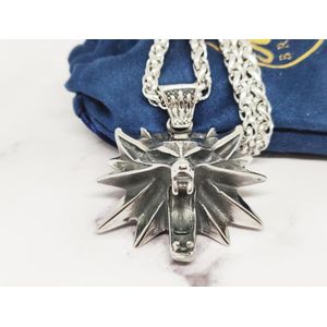 Mei's | Lacy Wolf Head ketting | ketting mannen / mannen sieraad / The Witcher ketting | Stainless Steel / 316L / Chirurgisch Staal | zilver / 50 cm