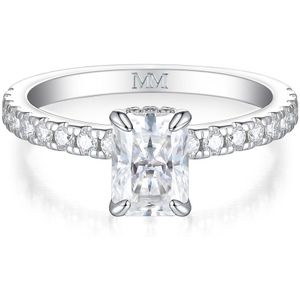 Astra - 18k Witgouden Radiant Moissanite Ring met Pavé Zijstenen & Hidden Halo - 1.2 karaat