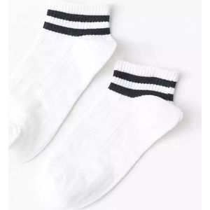 Een paar lage Sokken Katoen-Enkel Dames Sportsokken-Anti Zweet-Lady Ankle Socks Unisex-Wit