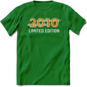 2010 Limited Edition Lines T-Shirt | Goud - Zilver | Grappig Verjaardag en Feest Cadeau Shirt | Dames - Heren - Unisex | Tshirt Kleding Kado | - Donker Groen - XXL