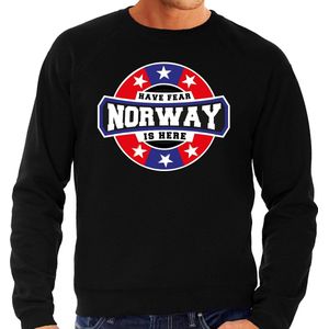 Have fear Norway is here sweater met sterren embleem in de kleuren van de Noorse vlag - zwart - heren - Noorwegen supporter / Noors elftal fan trui / EK / WK / kleding M